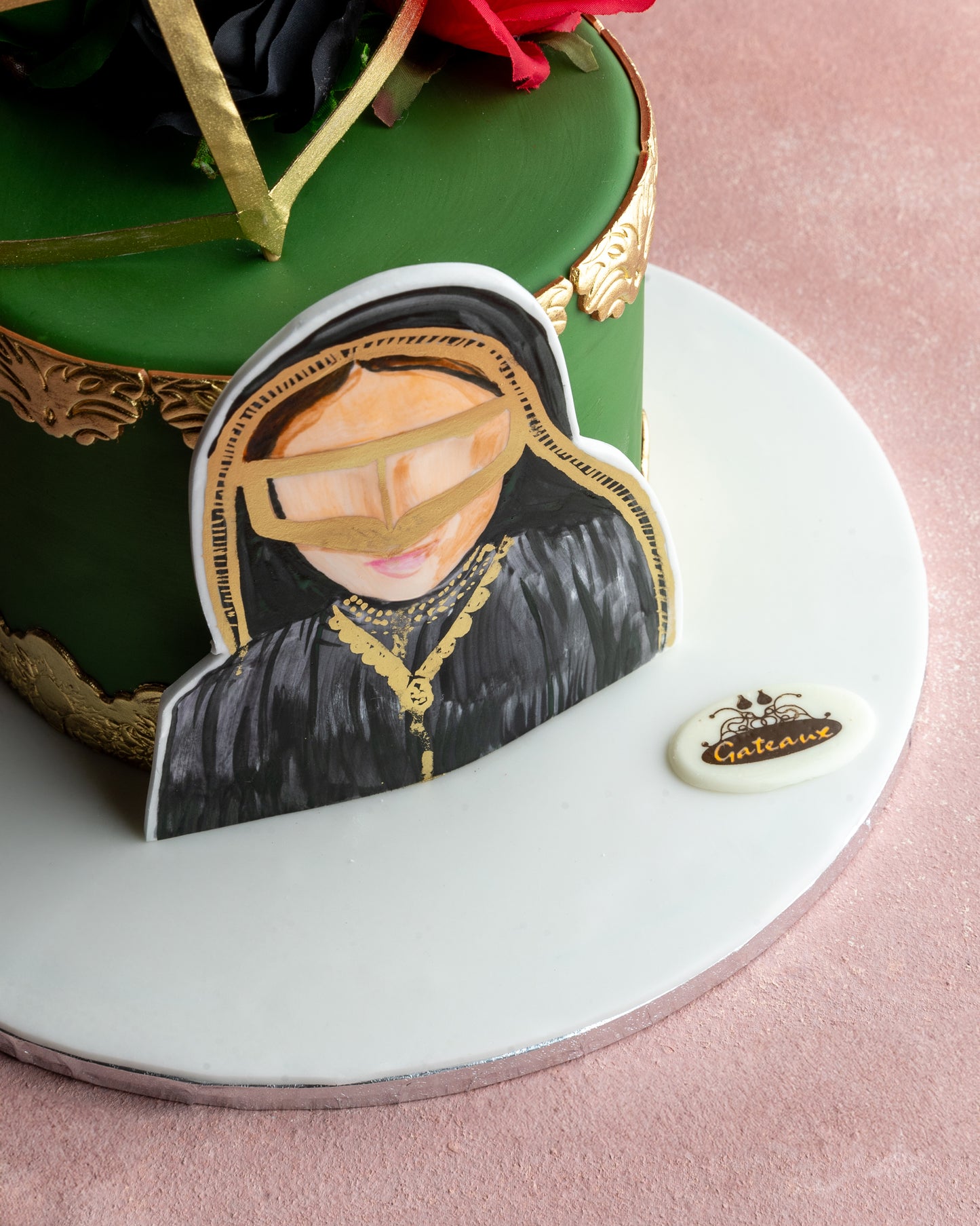 Emirati Women's Cake 3
