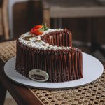 Chocolate-Crescent-Ramadan-Cake