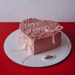 Pink_-Love_-Heart_-Valentines_-Day_-Cake-1