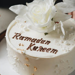 White-Flower-Ramadan-Cake-1