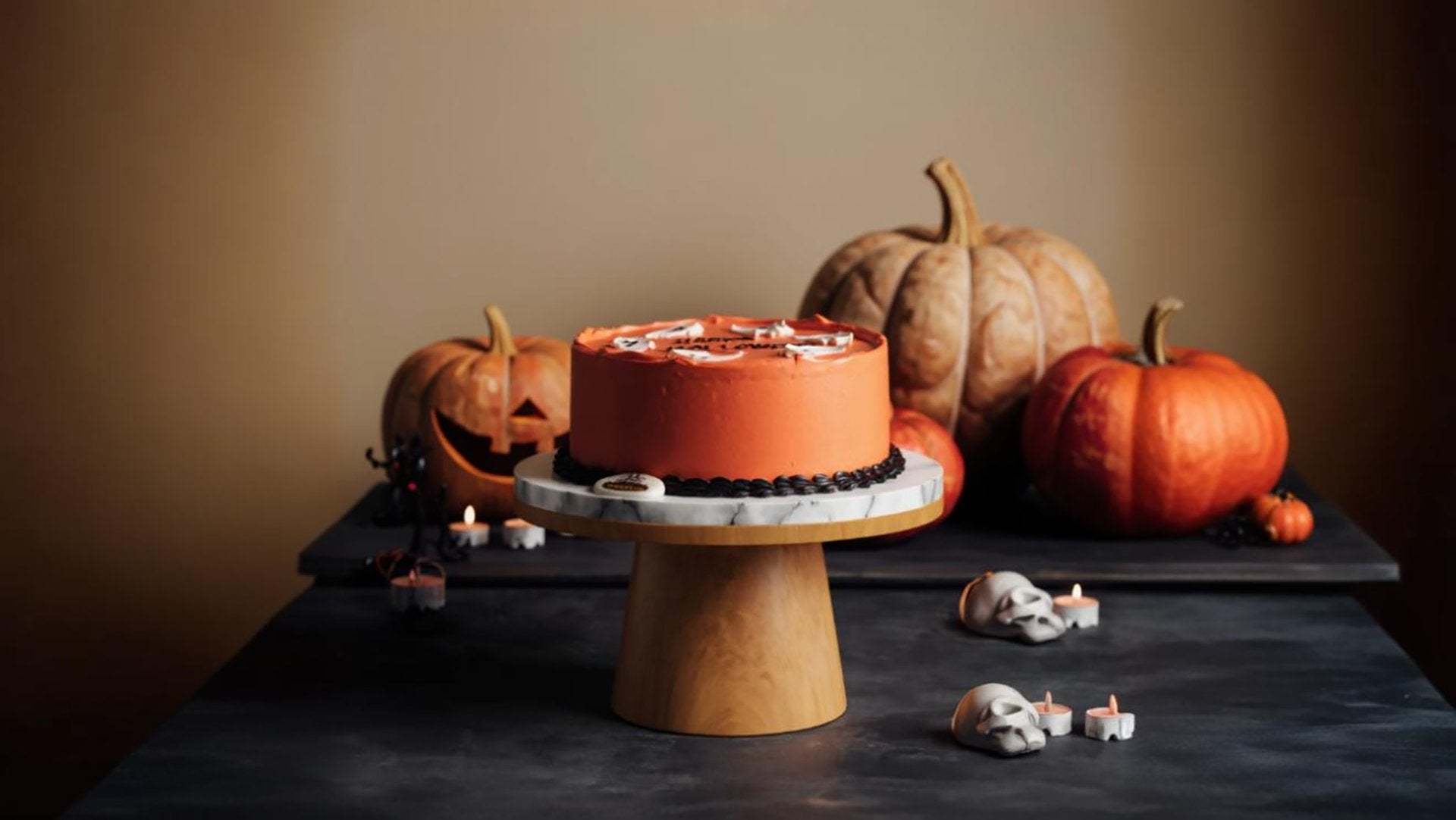Gateaux's Halloween Cakes