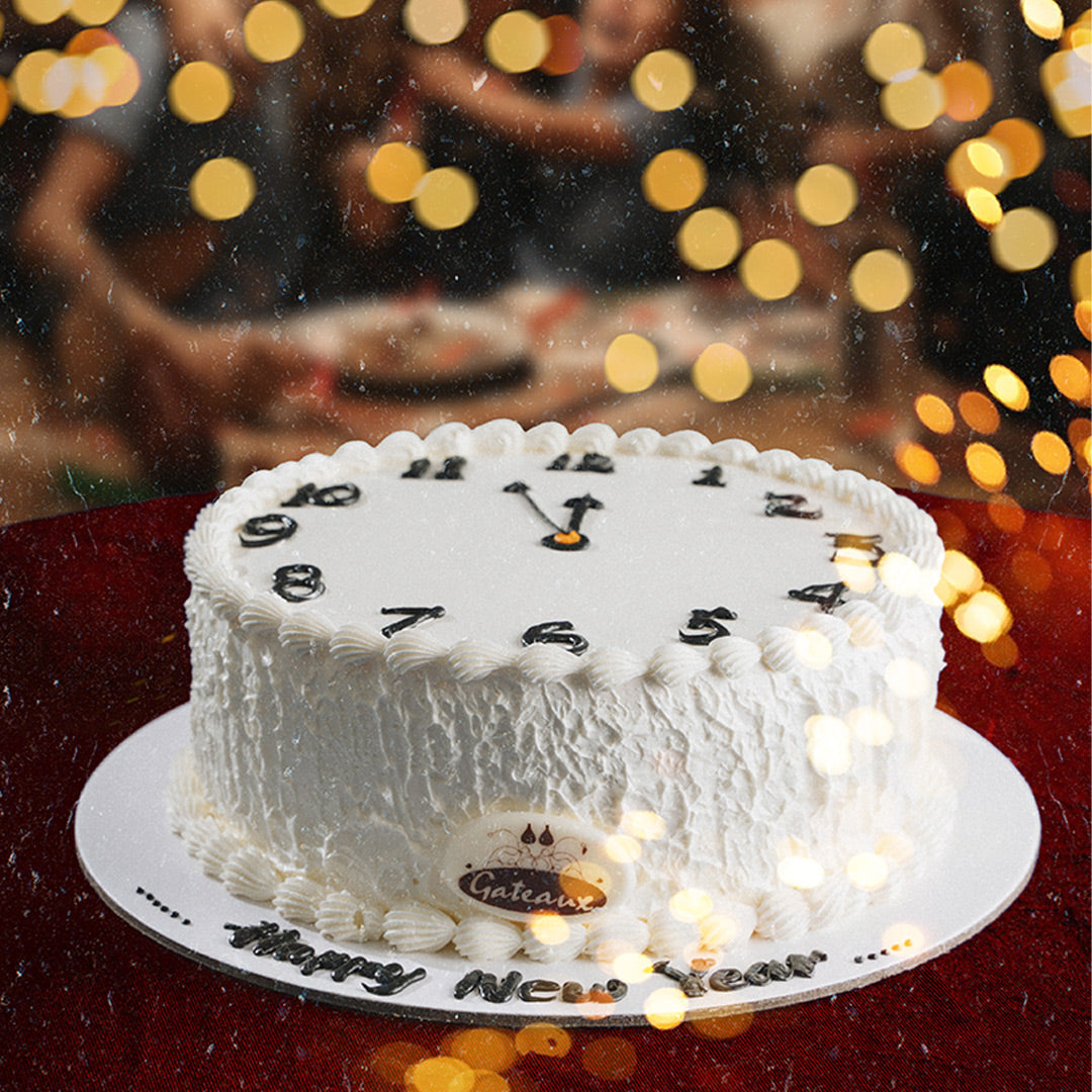 Clock Year Cake