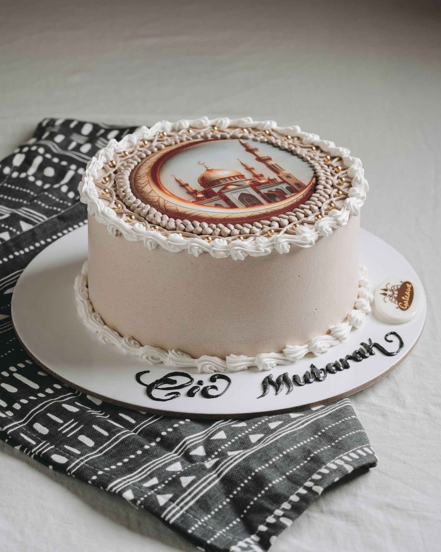 D10 Eid Cake