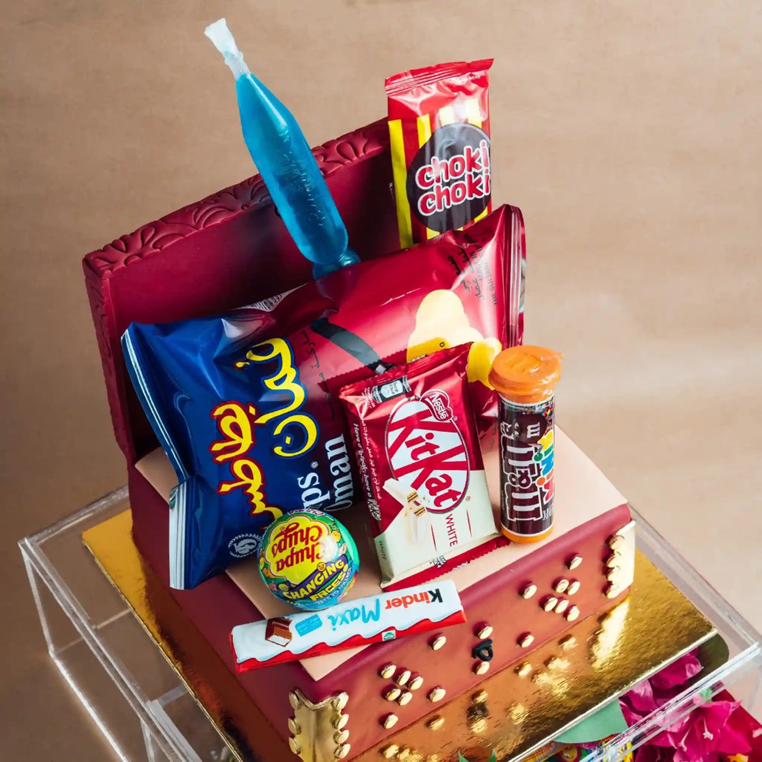 Happiness_Box_-_Hag_al_laila_Cake-2