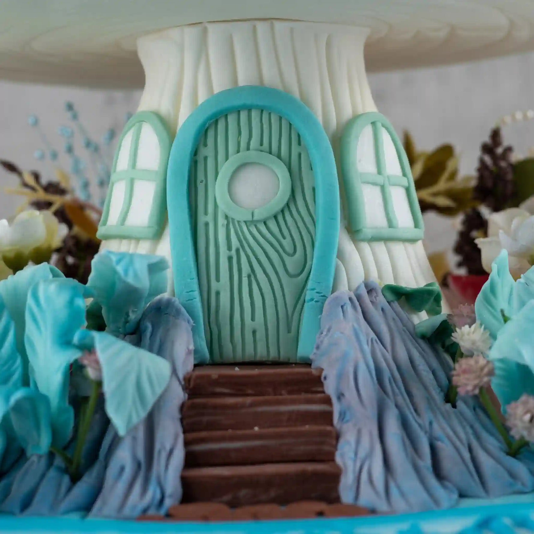 Mushroom-_House-_Birthday_-Cake-3