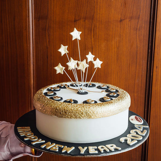New Year Stars Cake