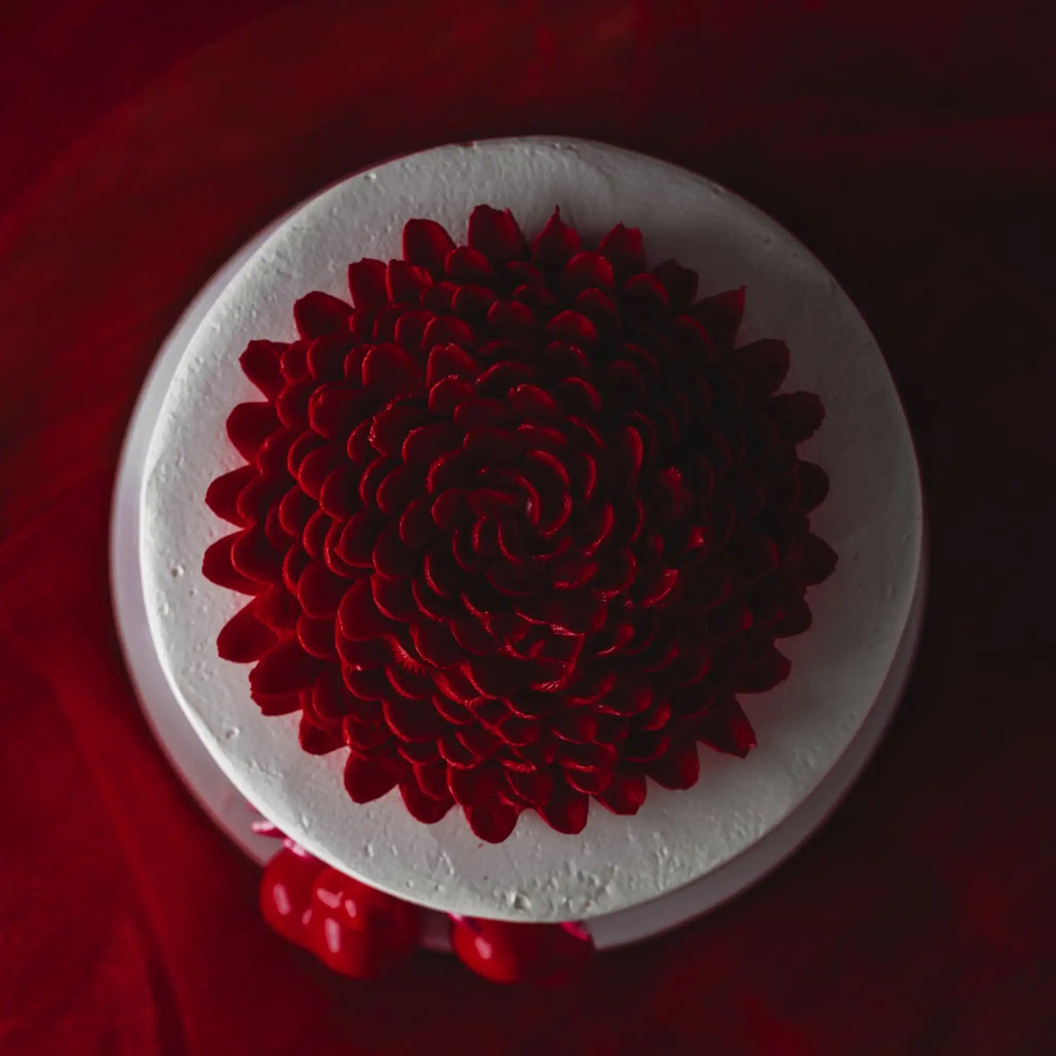 Red-Bloom-Valentines-Day-Cake-2