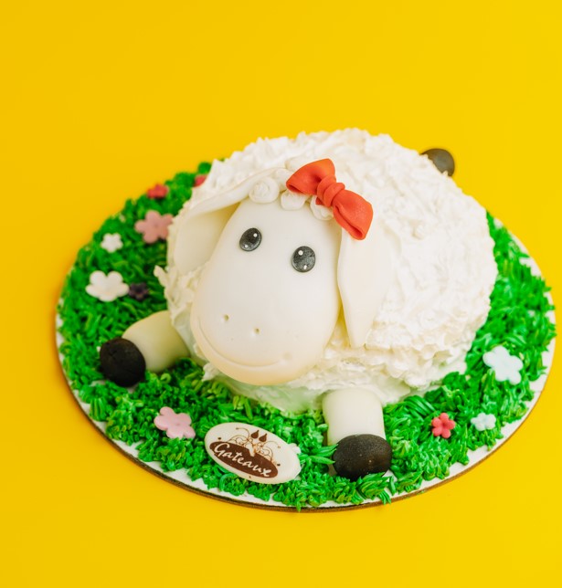 Smiling Sheep Eid Cake