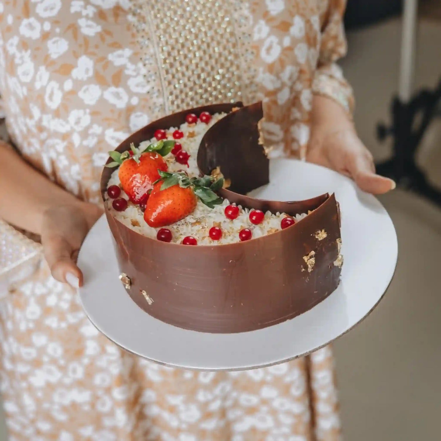 Waxing-Crescent-Ramadan-Cake