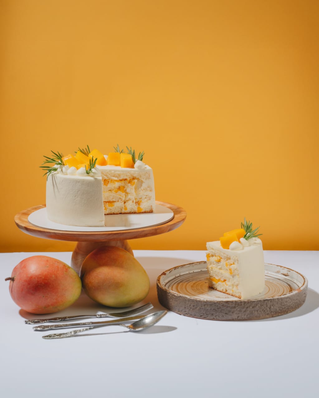 Mango Cream Cake